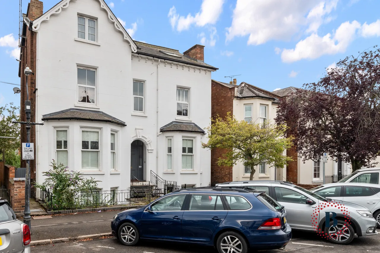 2 bed flat to rent — Russell Terrace, Leamington Spa, CV31