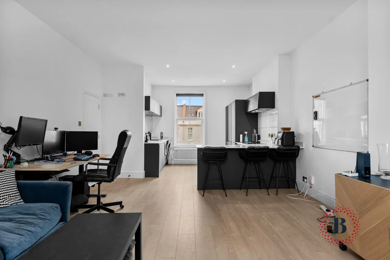 Russell Terrace, Leamington Spa, CV31, photo 6