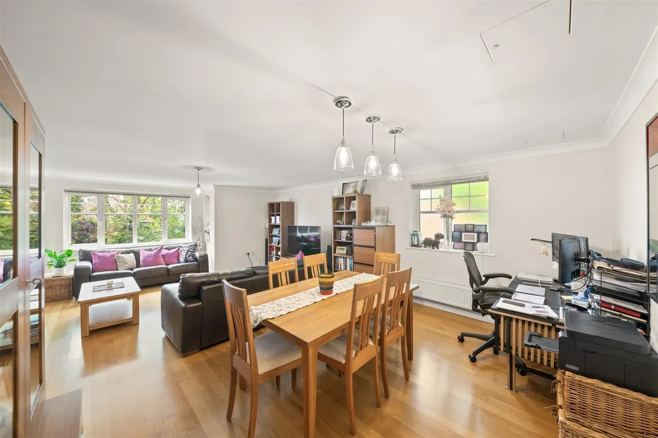 Fairfield Road, Uxbridge, photo 14