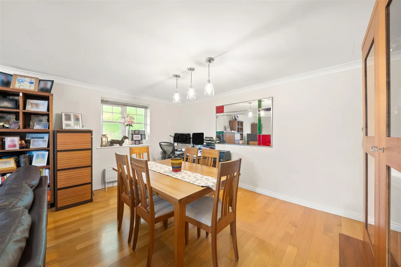 Fairfield Road, Uxbridge, photo 16