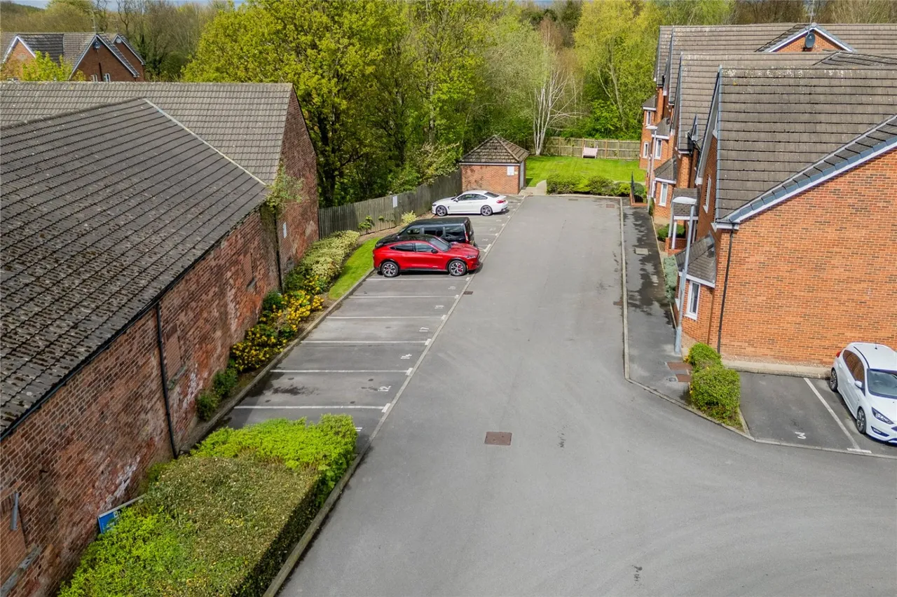 Castle Mews, Pontefract, WF8, photo 22