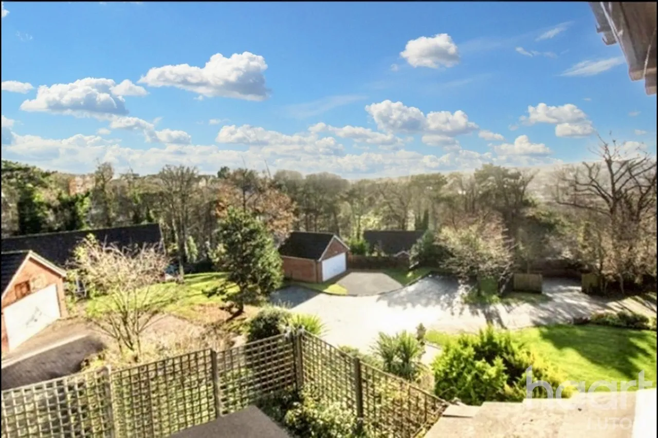 Hart Hill Lane, Luton, LU2, photo 8