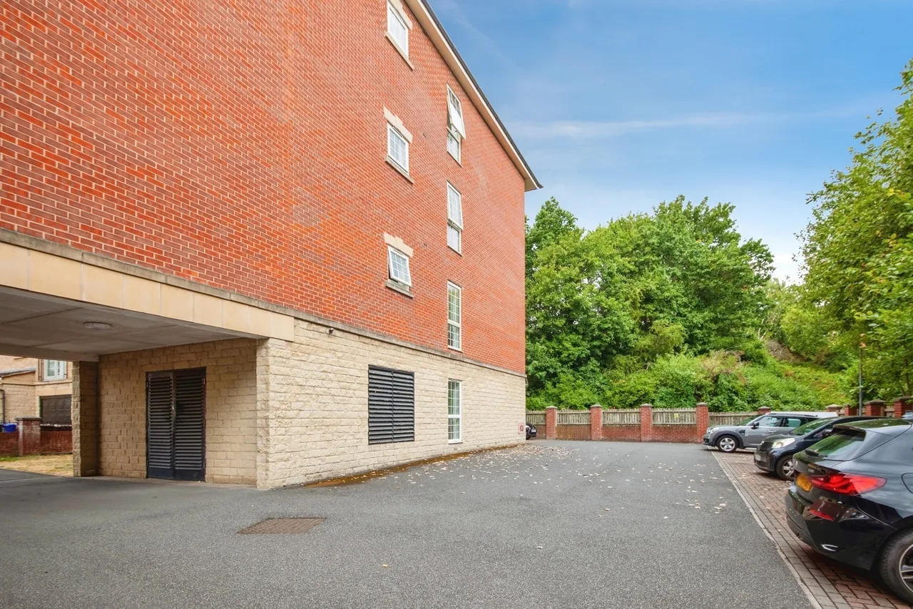 Holywell Heights, Sheffield, S4, photo 2