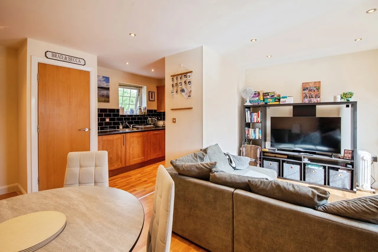 Holywell Heights, Sheffield, S4, photo 7