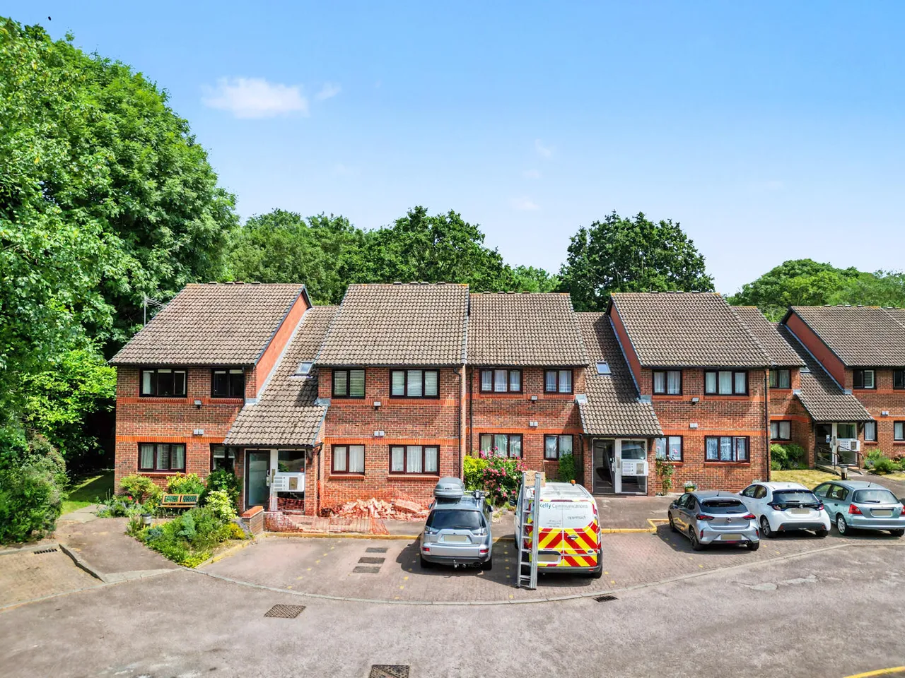 2 bed flat for sale, Park Avenue, Enfield, EN1