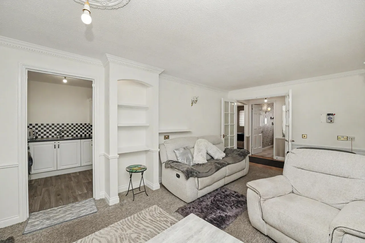 Park Avenue, Enfield, EN1, photo 5