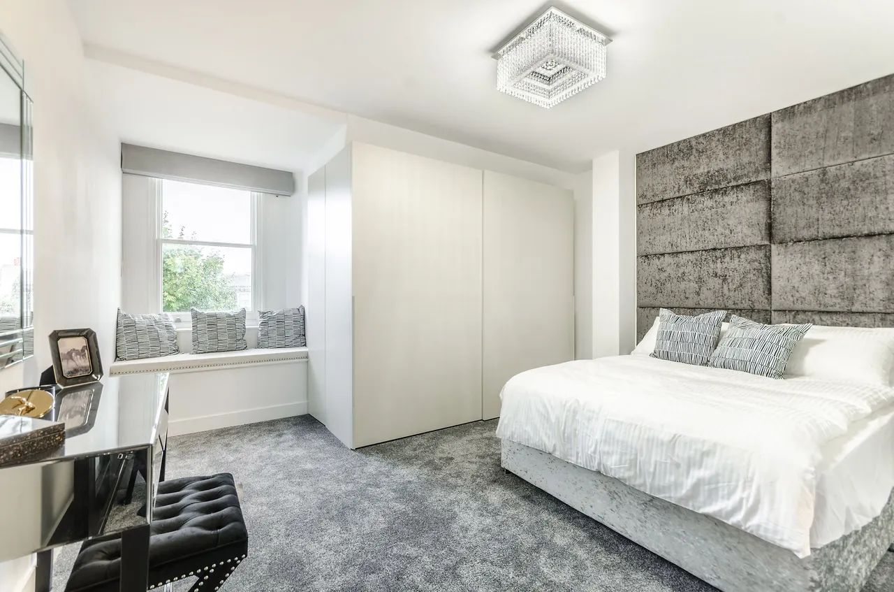 Flat 11, 192 Queens Gate, London, photo 5