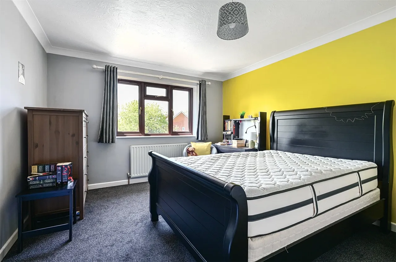South Lane, Ash, Guildford, Surrey, GU12 6NJ, photo 8