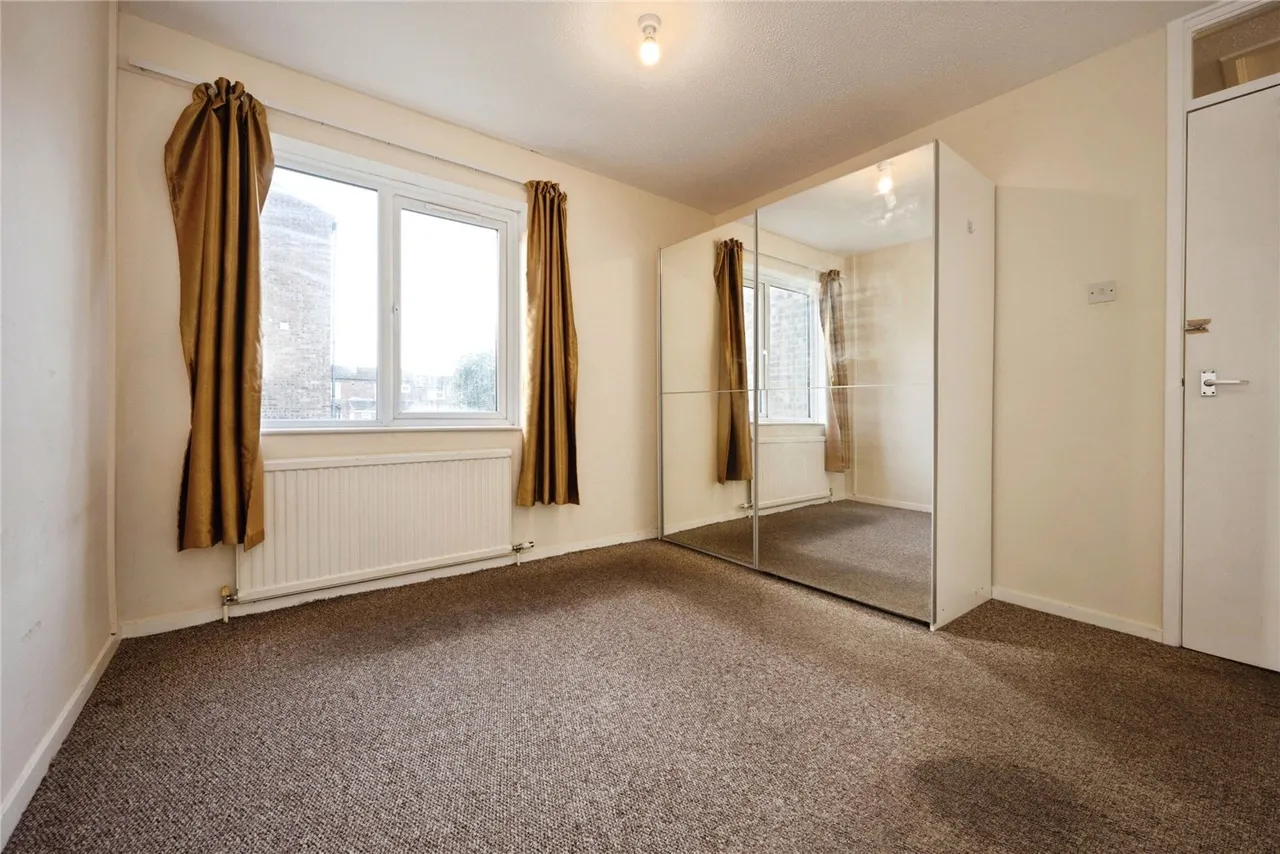Elgar Path, Luton, LU2, photo 10