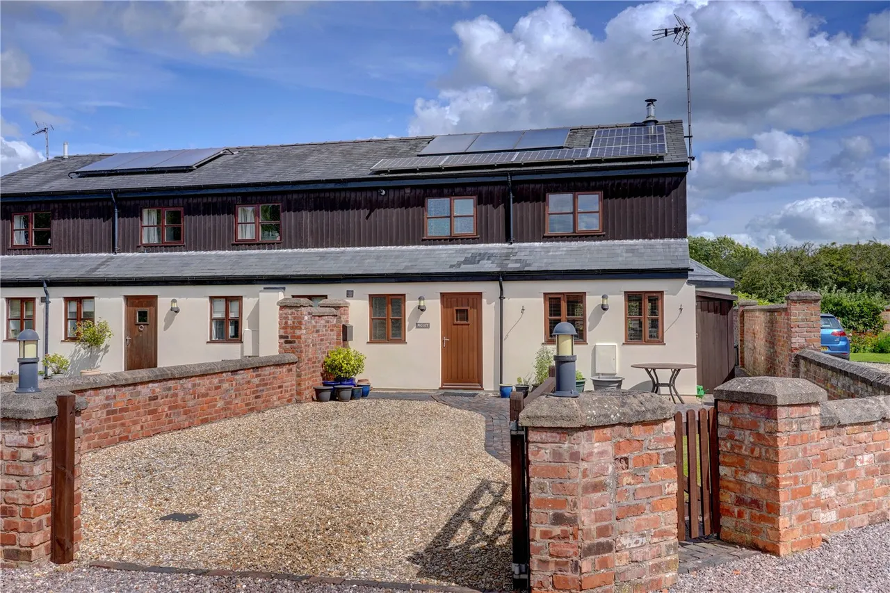 2 bed house for sale, Lea End Lane, Hopwood, B48