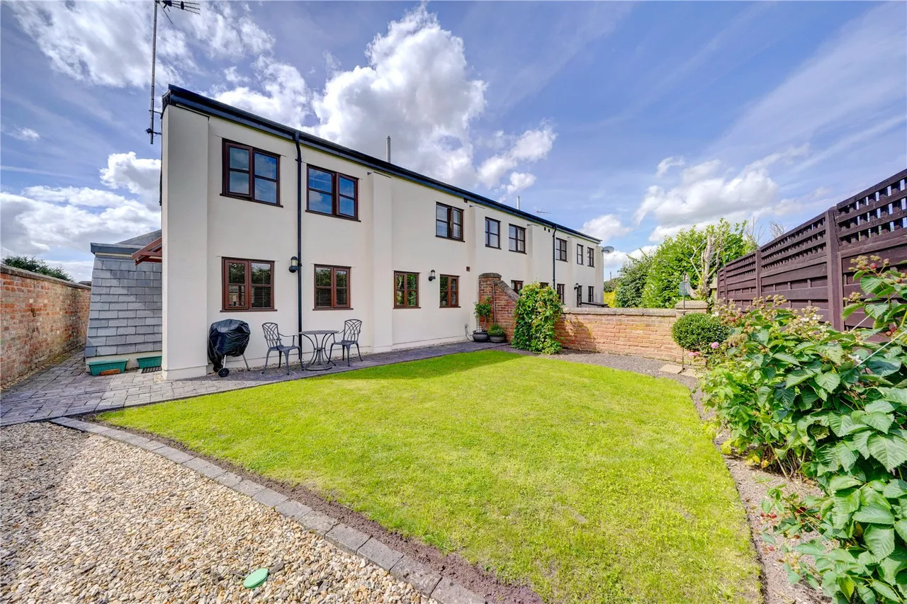 Lea End Lane, Hopwood, B48, photo 6