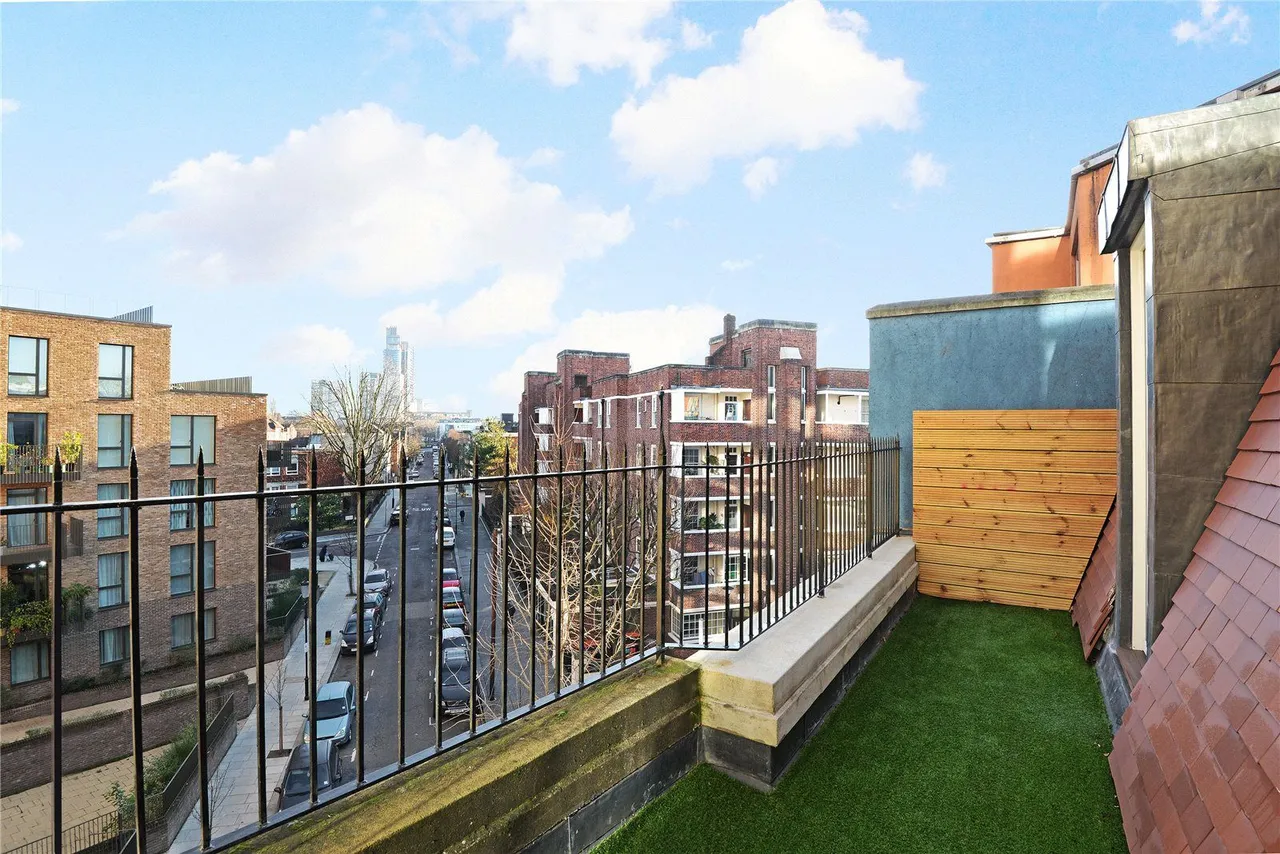 Ladbroke Grove, London, W10, photo 10
