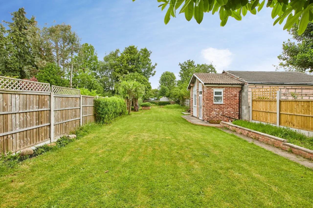 Holt Avenue, Alvaston, DE24, photo 11