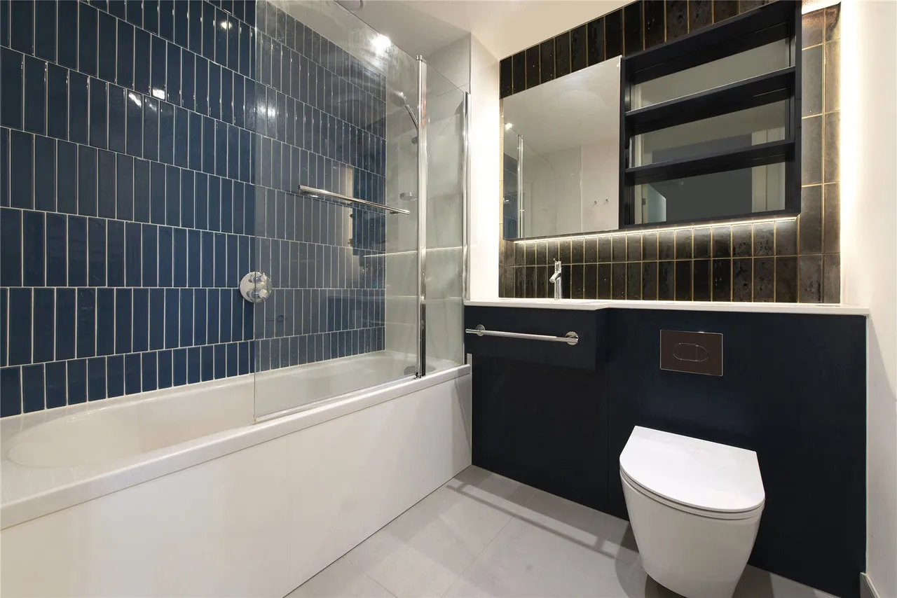 Mary Neuner Road, London, N8 0FA, photo 5