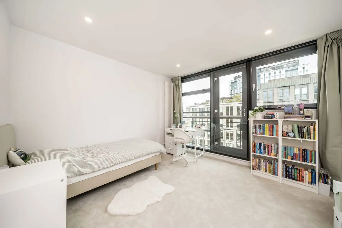 City Road, EC1Y, photo 7