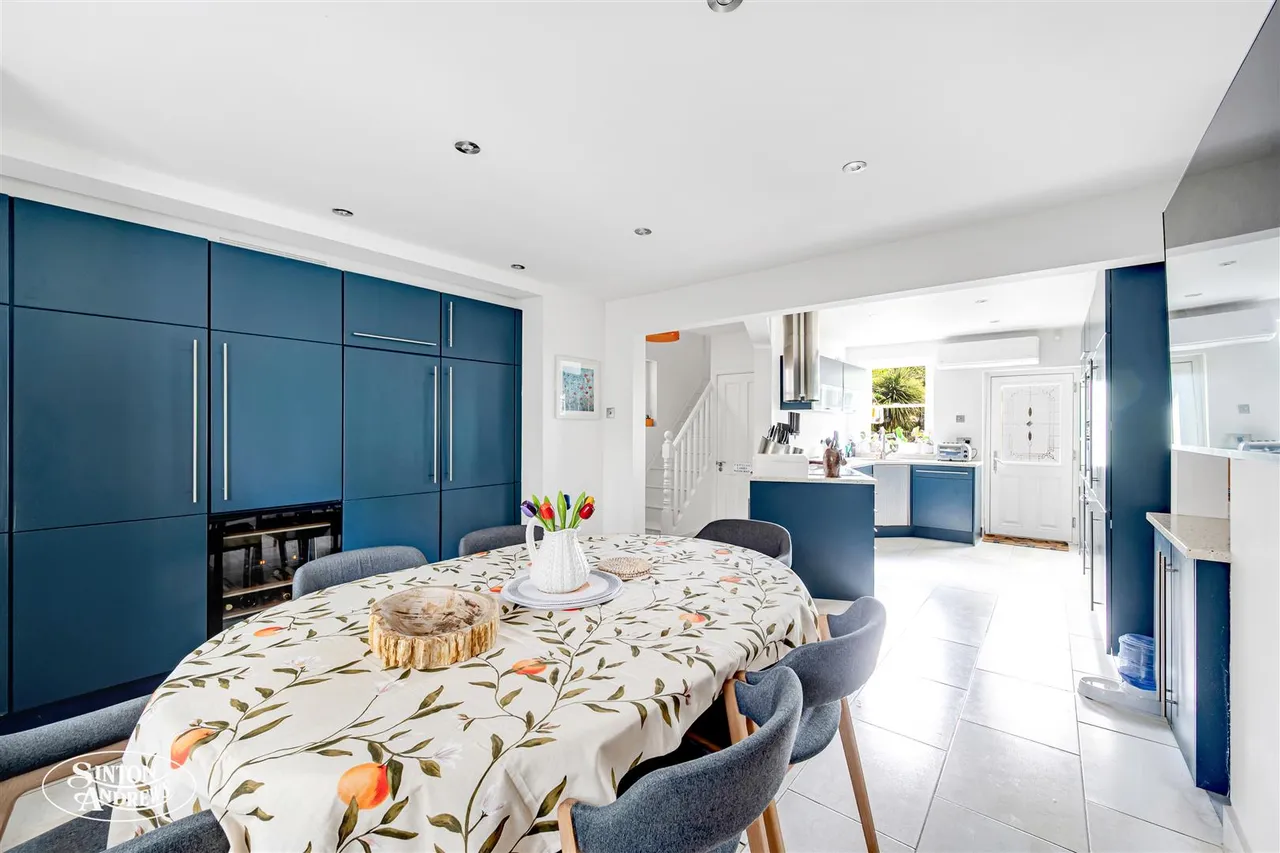 Broughton Road, West Ealing, photo 5