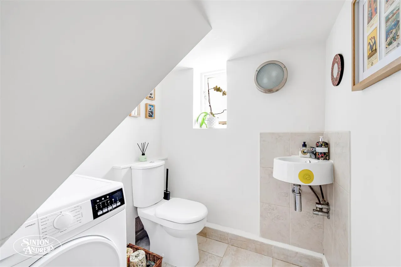 Broughton Road, West Ealing, photo 9