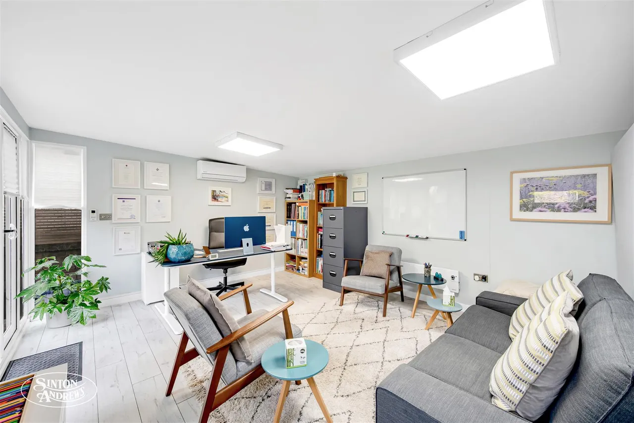 Broughton Road, West Ealing, photo 17