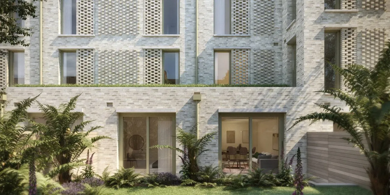 2 bed flat for sale, Clapham Common, London