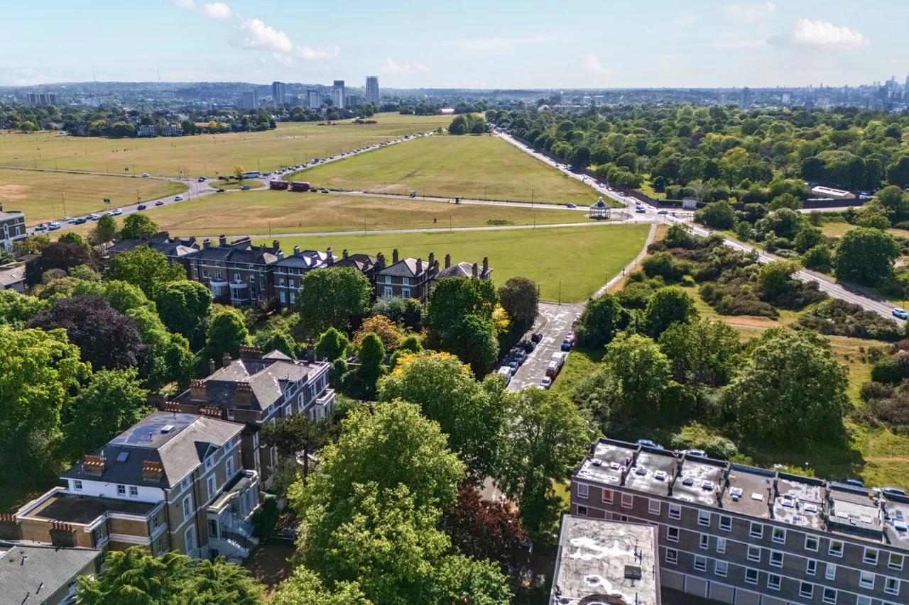 Vanbrugh Park, SE3, photo 32