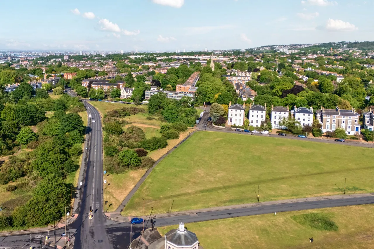 Vanbrugh Park, SE3, photo 28