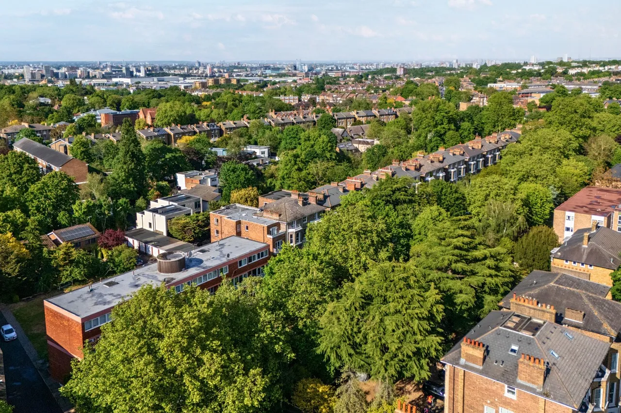 Vanbrugh Park, SE3, photo 37