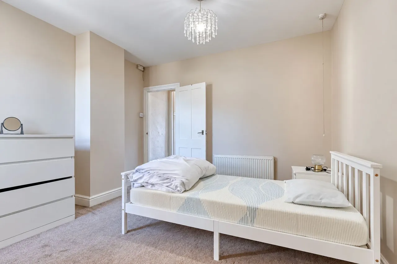 Queen Street, High Wycombe, HP13, photo 6