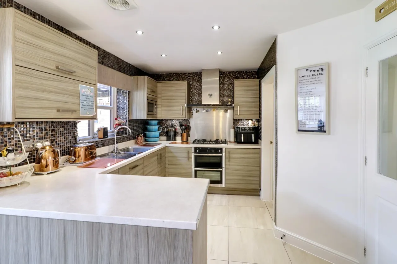 Malpas Close, Sandbach, photo 11