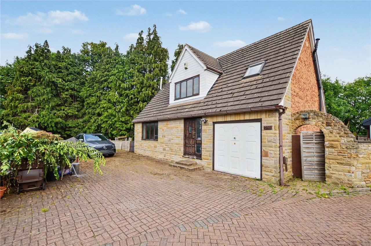Aberford Road, Stanley, WF3, photo 19