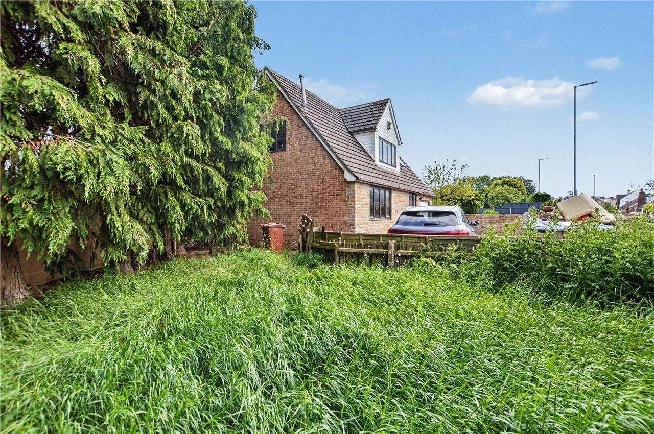 Aberford Road, Stanley, WF3, photo 8