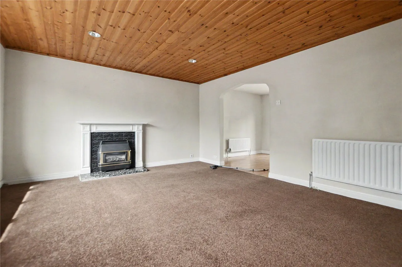 Aberford Road, Stanley, WF3, photo 2