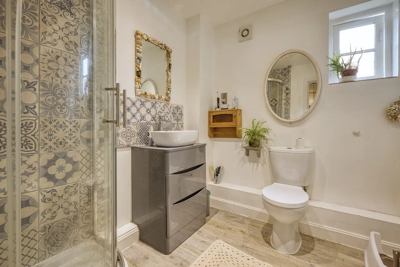 Belvedere Close, Faversham, ME13, photo 7
