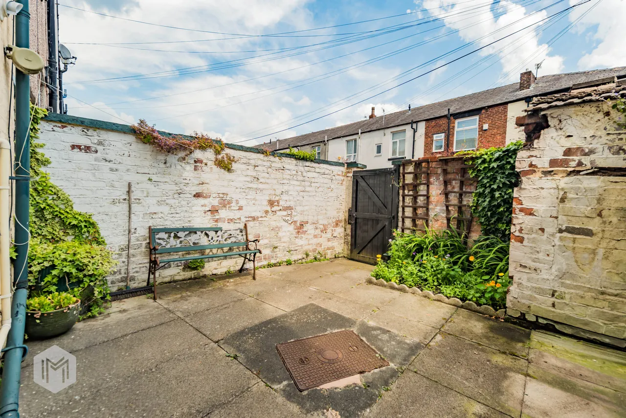 Fenton Street, Bury, BL8 1LU, photo 17