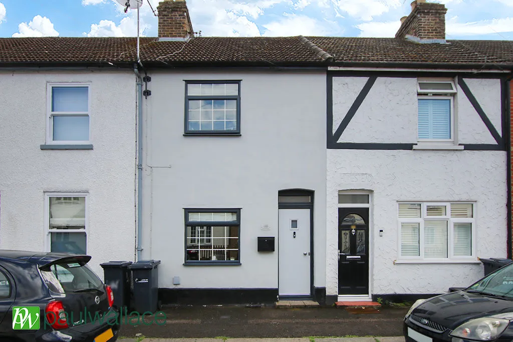 3 bed house for sale, Dewhurst Road, Cheshunt, EN8