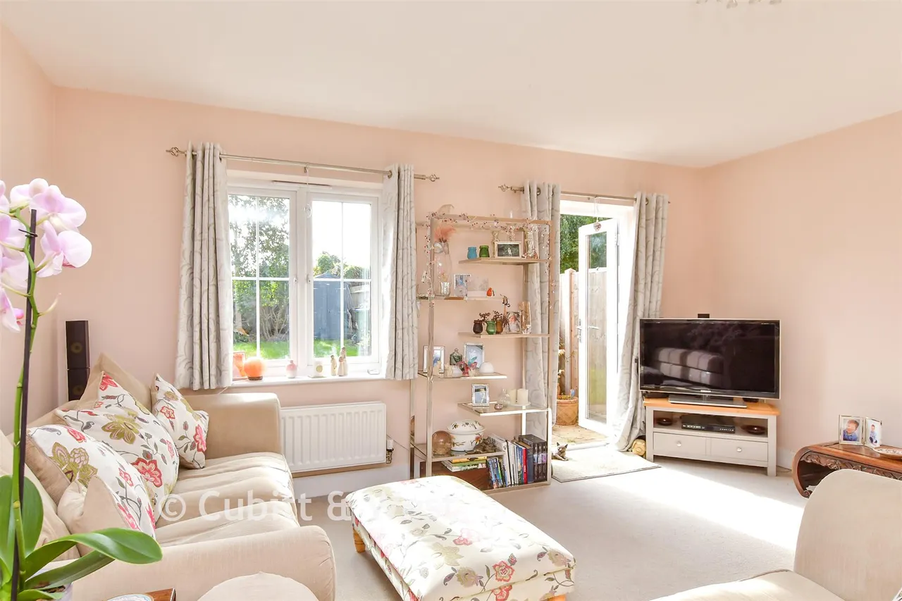 Kelmscott Way, Bognor Regis, PO21, photo 3
