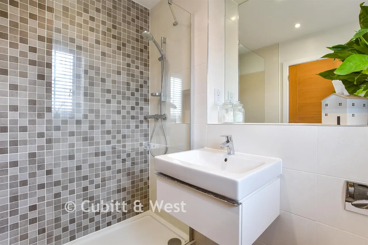 Kelmscott Way, Bognor Regis, PO21, photo 9