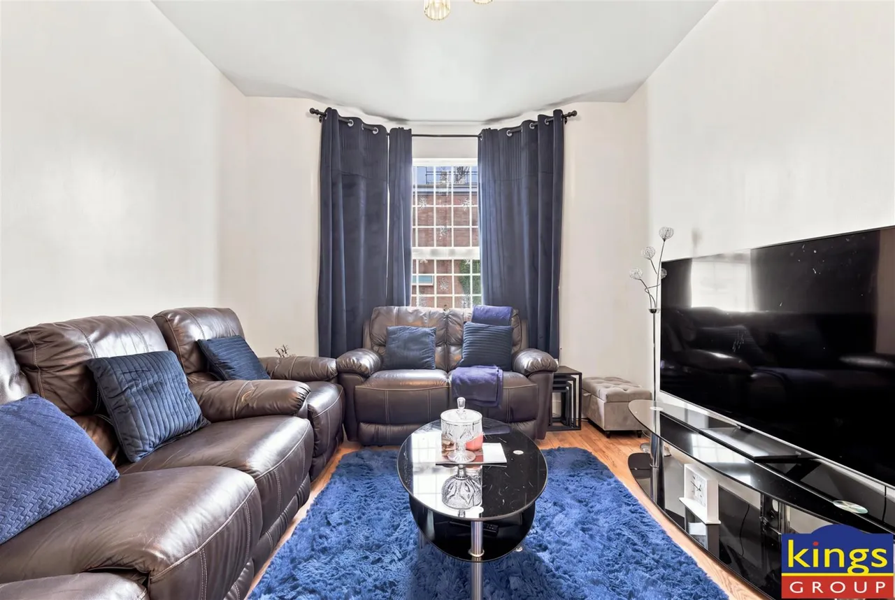Tower Hamlets Road, London, photo 3