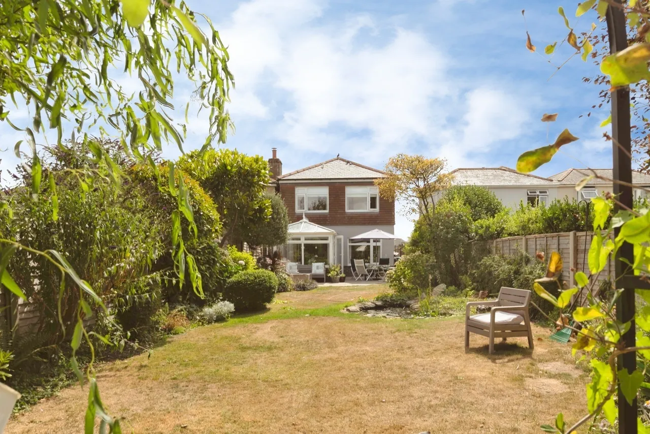 Northney Road, Hayling Island, PO11, photo 4