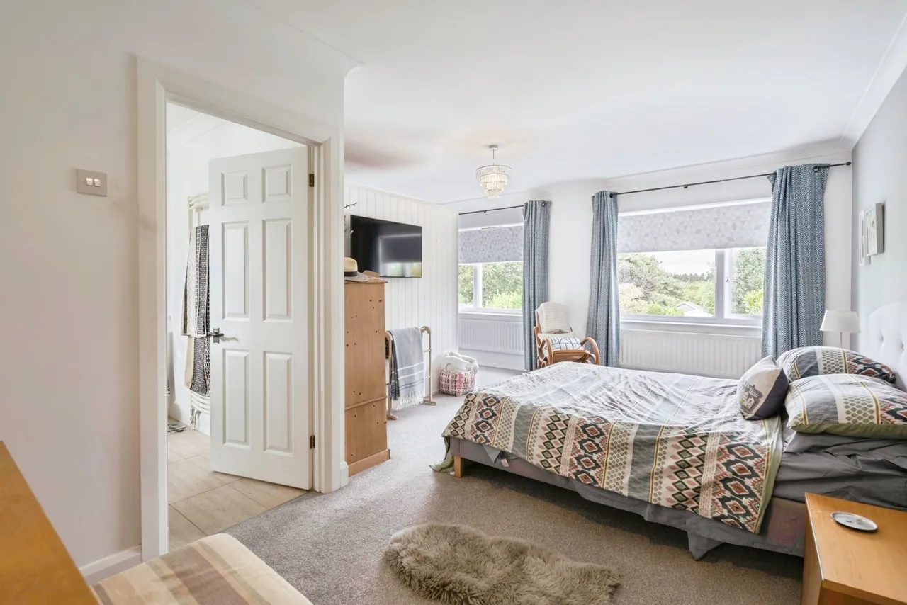 Northney Road, Hayling Island, PO11, photo 8