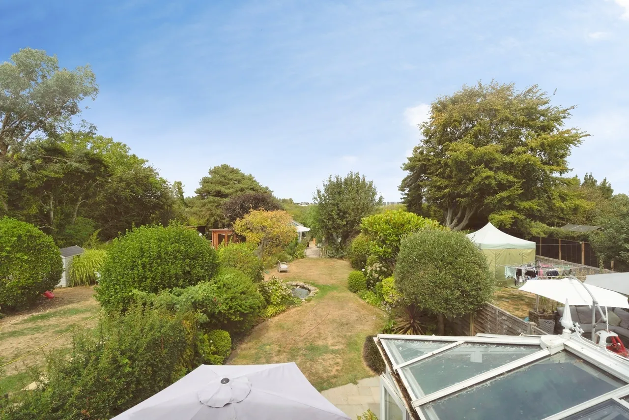 Northney Road, Hayling Island, PO11, photo 24