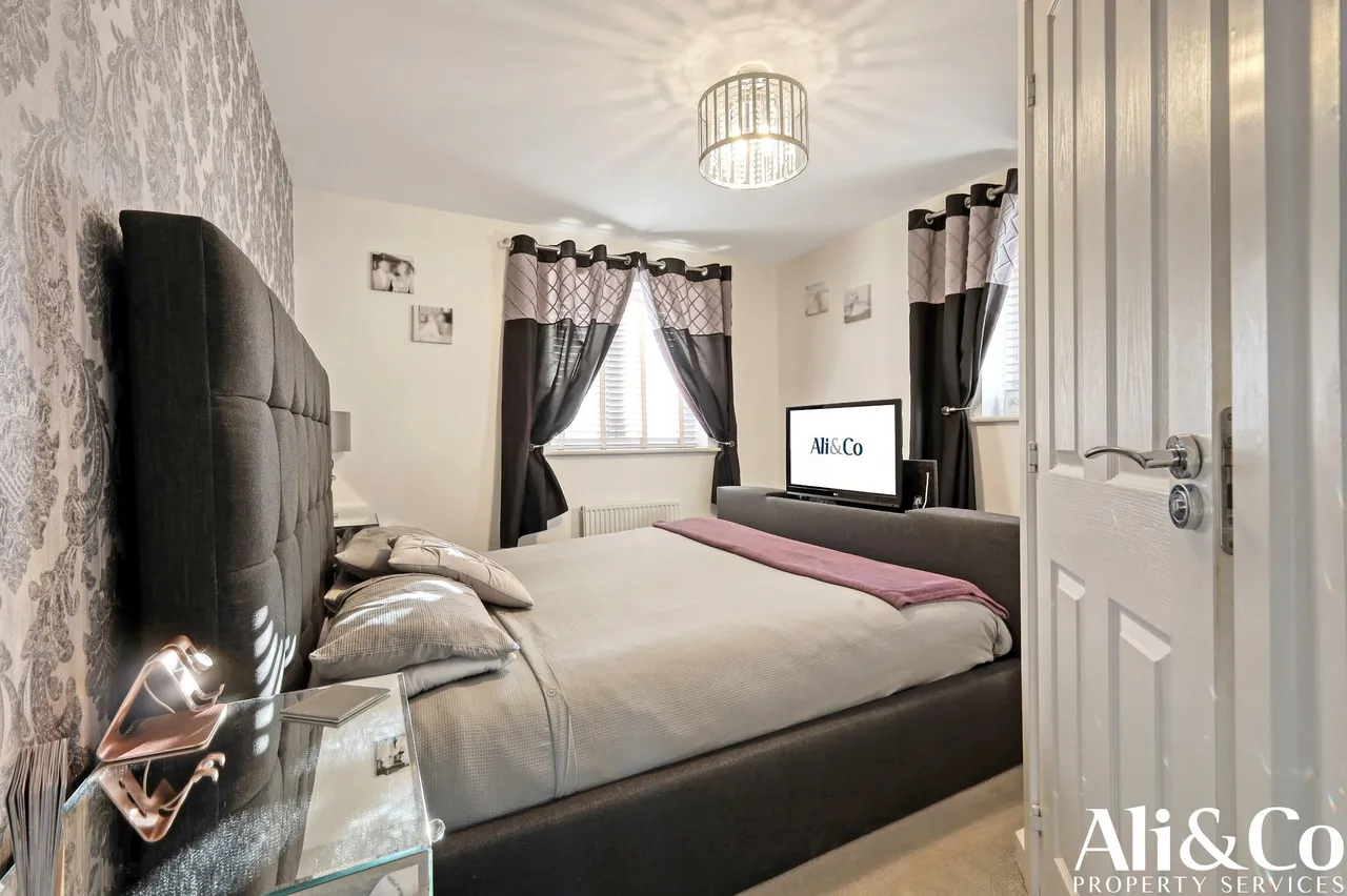 Woodside Close, Grays, Essex, RM16 2DN, photo 20