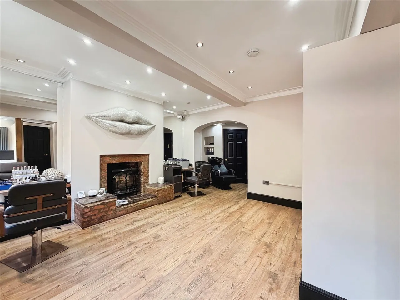 South Parade, Bawtry, photo 32