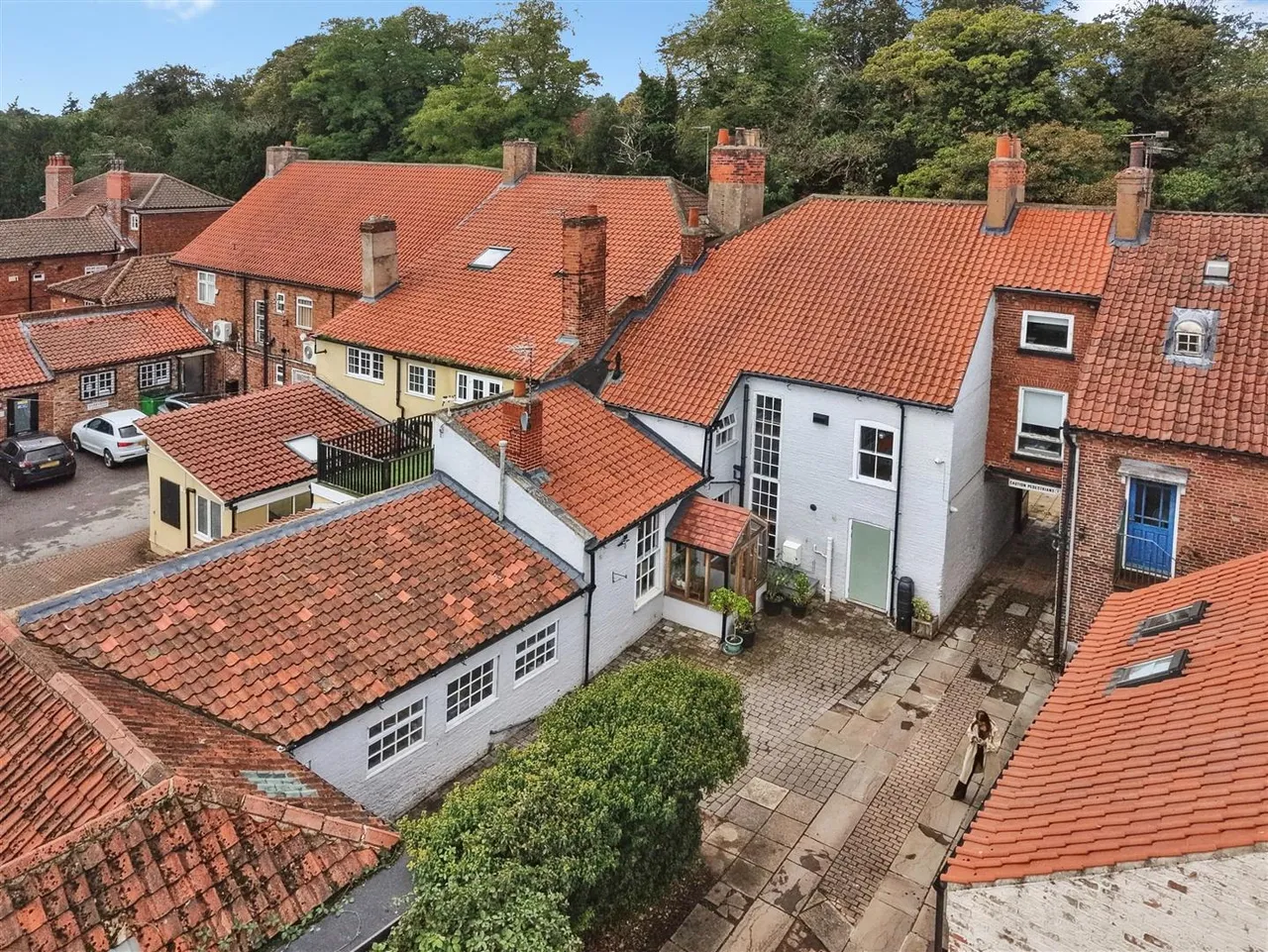 South Parade, Bawtry, photo 48
