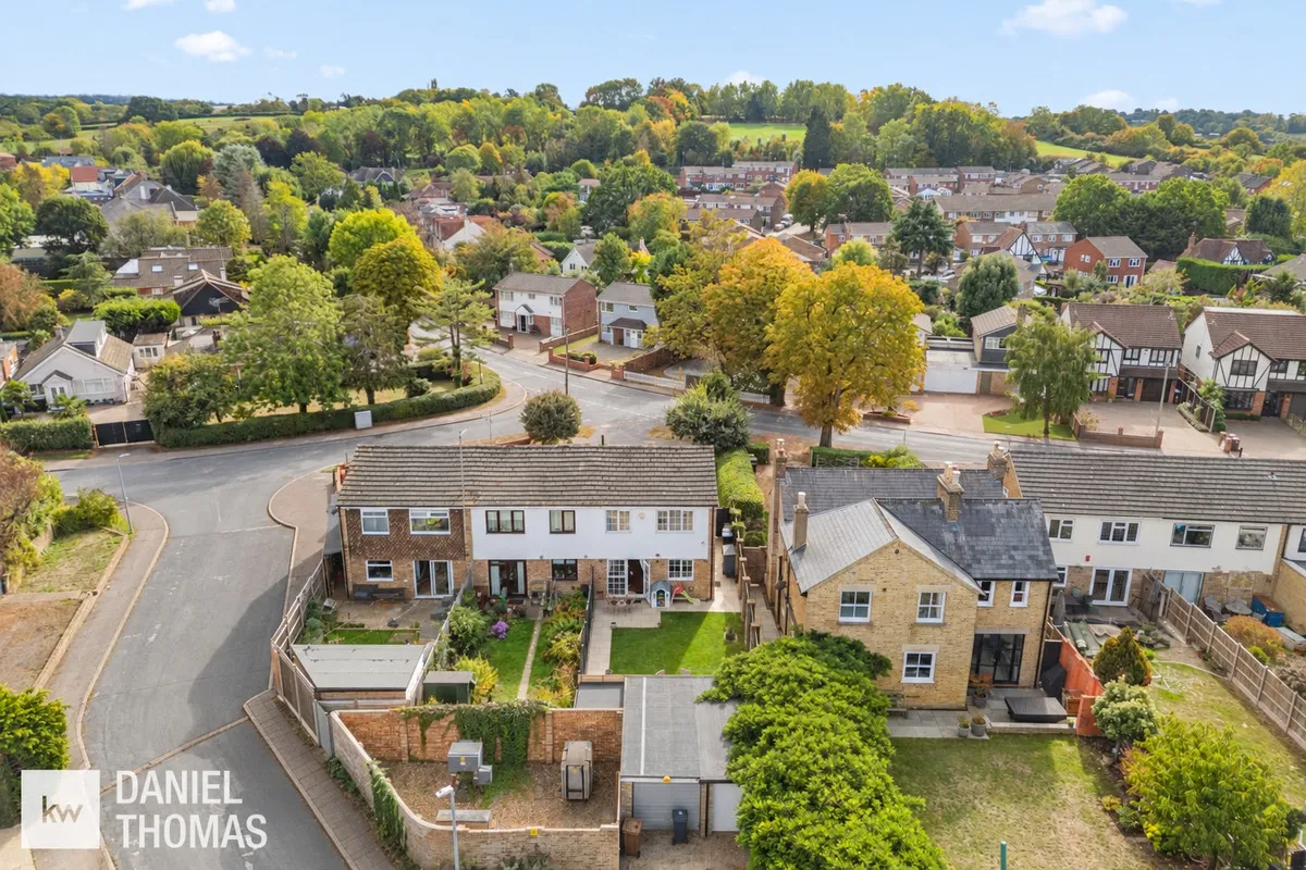 Middle Street, Nazeing, EN9, photo 35