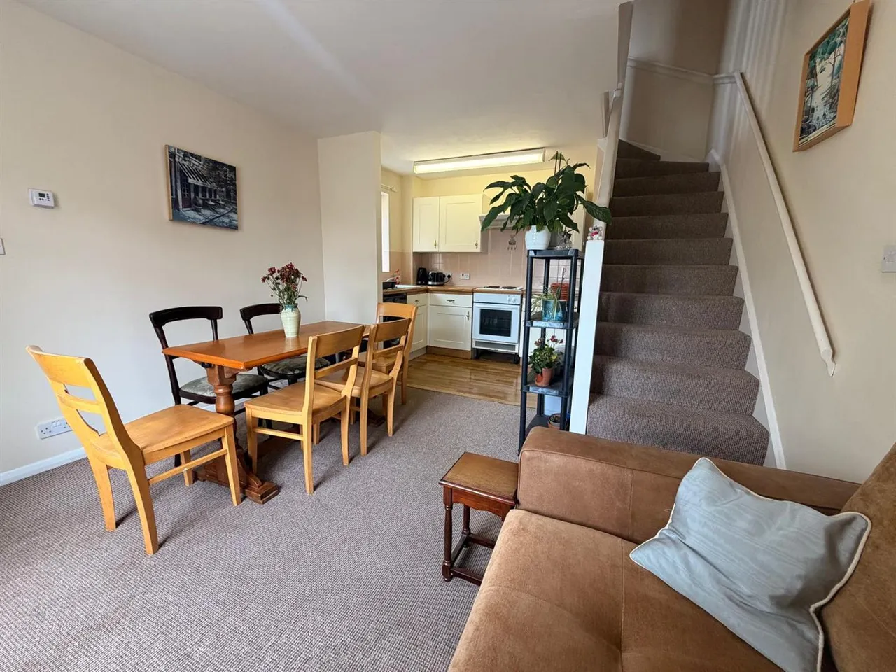 Webb Close, Pewsham, photo 3