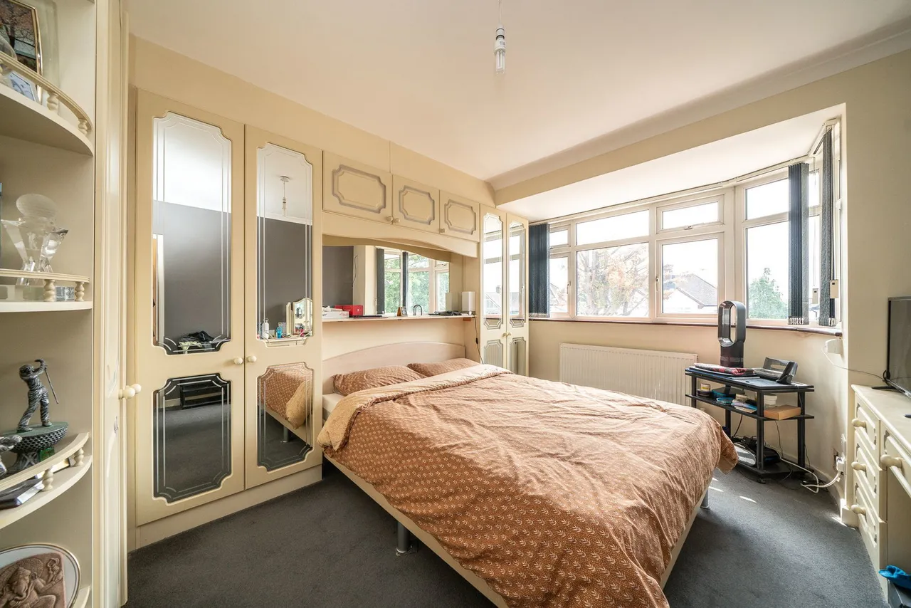 Pinner Road, Northwood, Greater London, HA6 1QS, photo 7