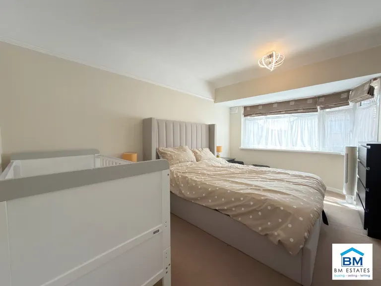 Ryegate Crescent, Birstall, LE4 3HN, photo 5