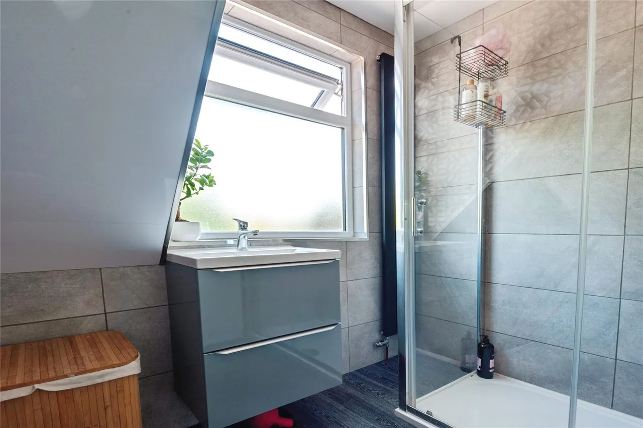 Vicarage Drive, Haydock, WA11, photo 10