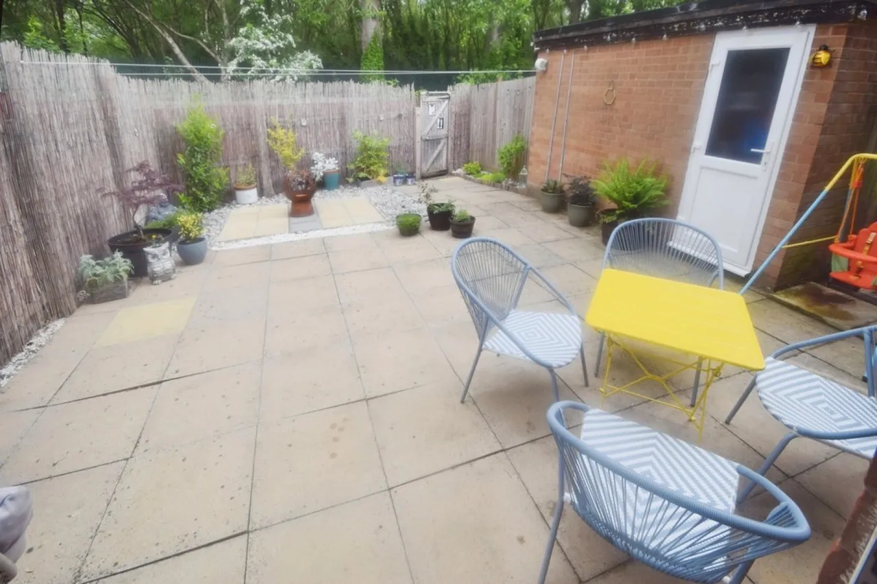 Lenton Croft, Yardley, photo 10