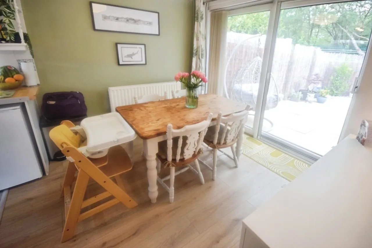 Lenton Croft, Yardley, photo 5